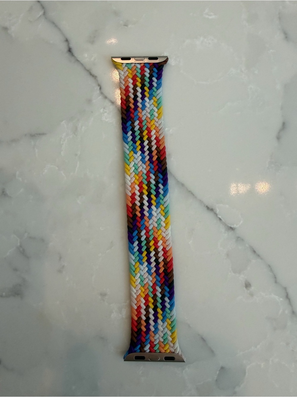 Apple Pride Edition Braided Solo Loop 40mm - Size 7